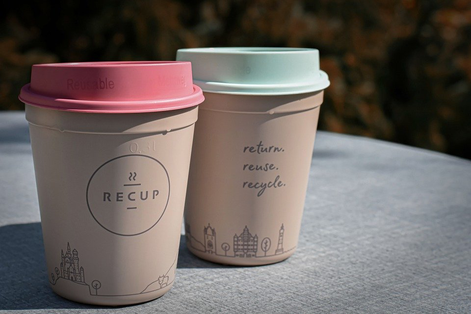 Read more about the article Four simple reusable products in your daily life