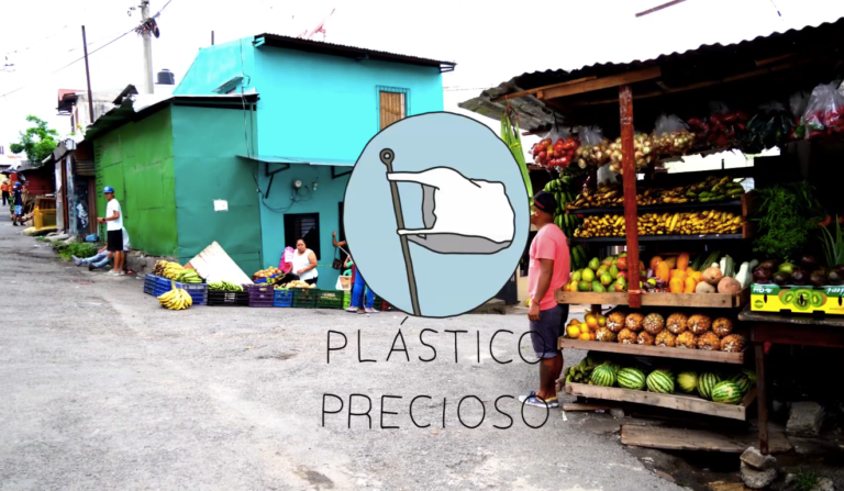 Read more about the article Precious Plastic in einer der ärmsten Regionen Costa Ricas